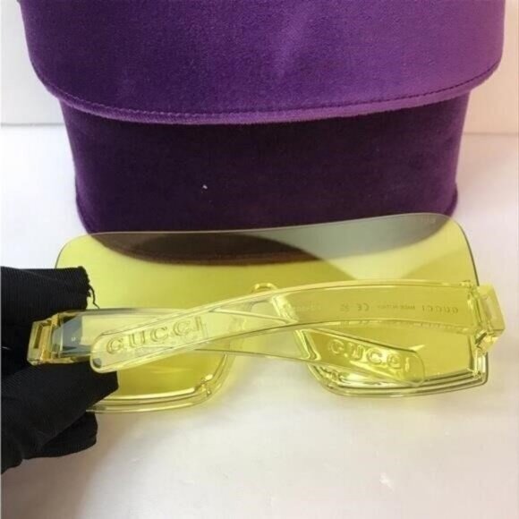 New Season Gucci Eyewear Mask-shaped frame sunglasses - Picture 9 of 14